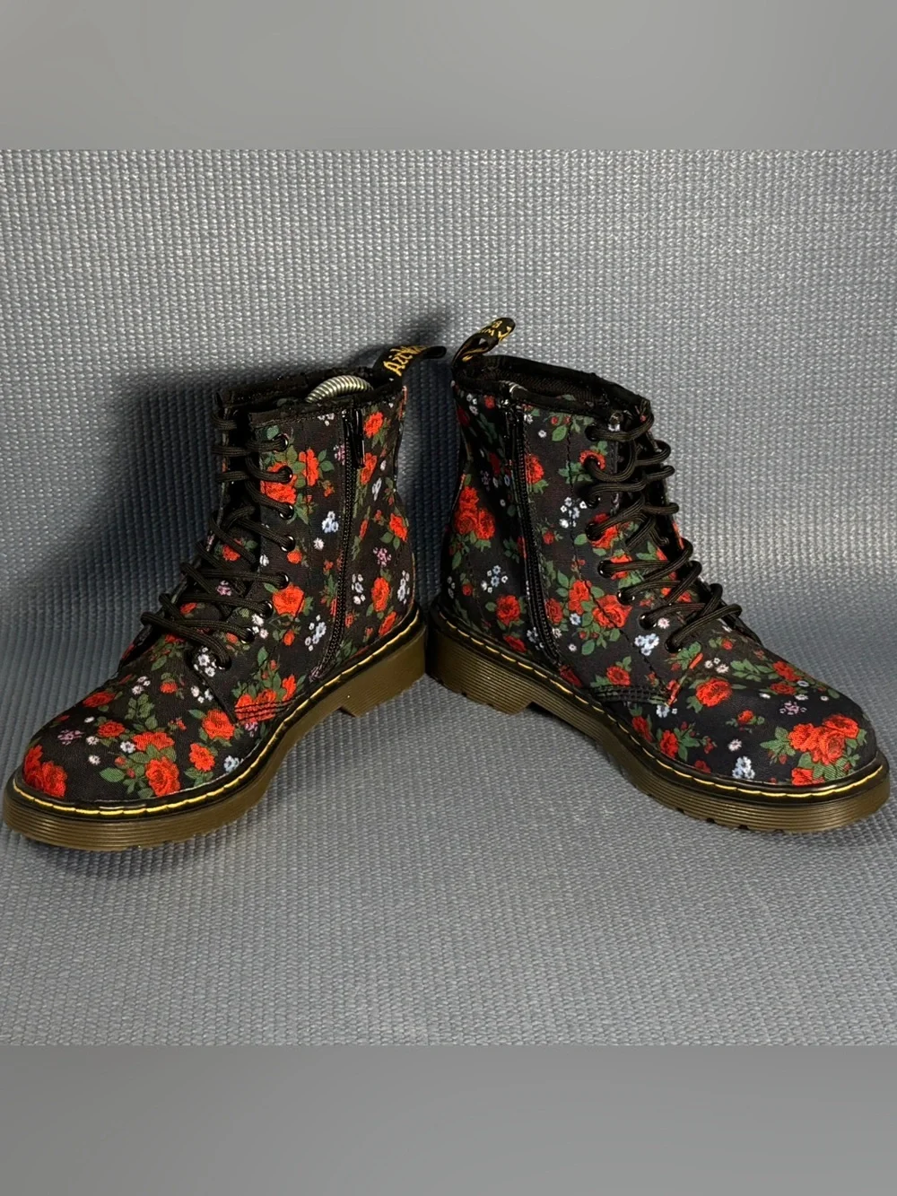 Dr. Martens Delaney Floral Combat Boots Kid’s Size 3